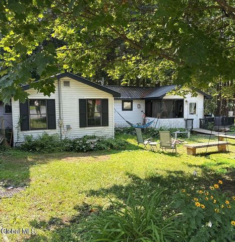 90 Library Avenue, Warrensburg, NY 12885