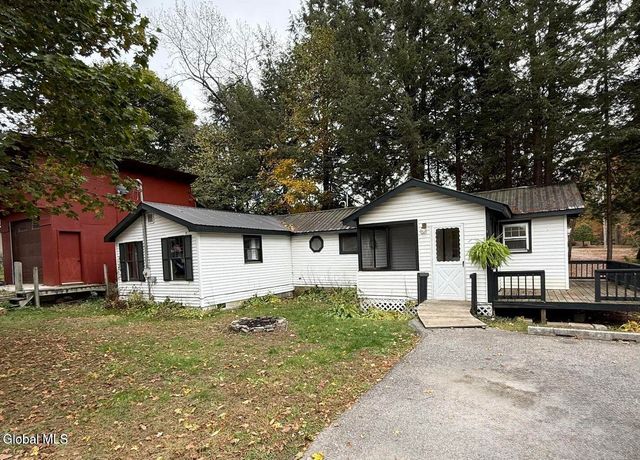 90 Library Avenue, Warrensburg, NY 12885