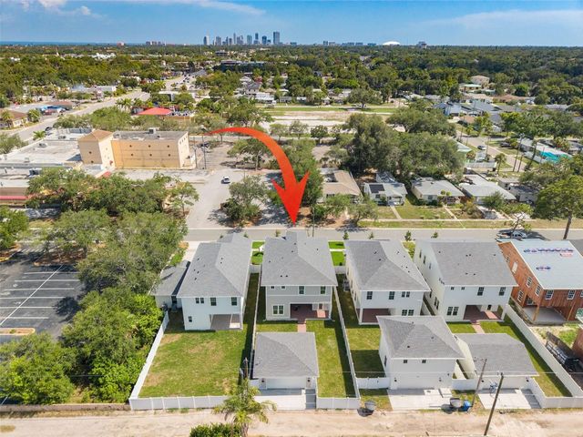 455 47TH AVENUE N, St Petersburg, FL 33703