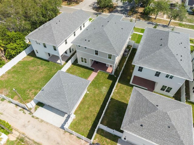 455 47TH AVENUE N, St Petersburg, FL 33703
