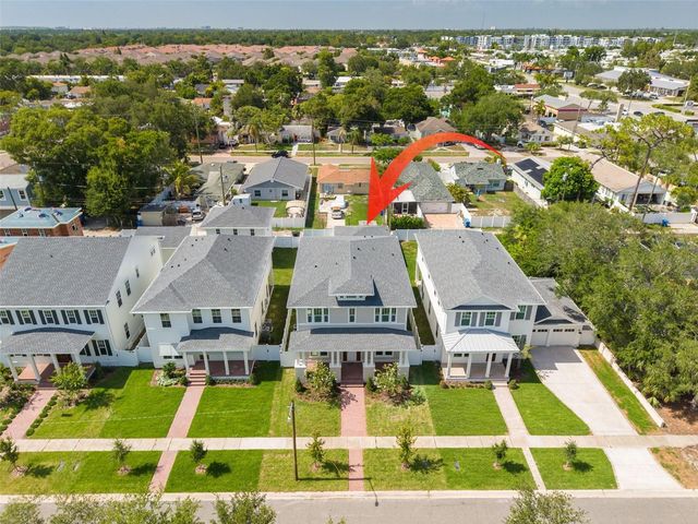 455 47TH AVENUE N, St Petersburg, FL 33703