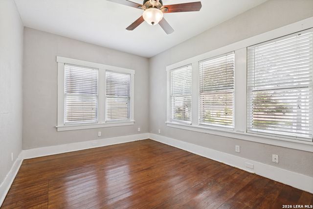 510 Avant Ave, San Antonio, TX 78210