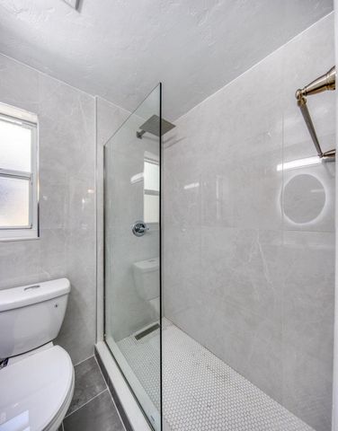 219 N E Street 1, Lake Worth Beach, FL 33460
