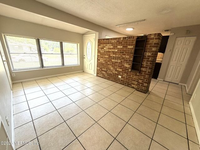7152 KOLEDA Drive, Jacksonville, FL 32210