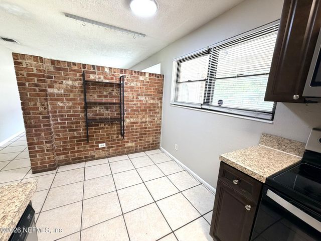 7152 KOLEDA Drive, Jacksonville, FL 32210