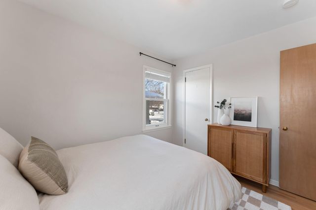 6112 10th Avenue S, Minneapolis, MN 55417