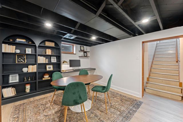 6112 10th Avenue S, Minneapolis, MN 55417