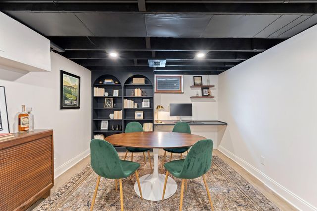 6112 10th Avenue S, Minneapolis, MN 55417