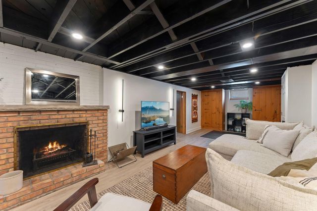 6112 10th Avenue S, Minneapolis, MN 55417