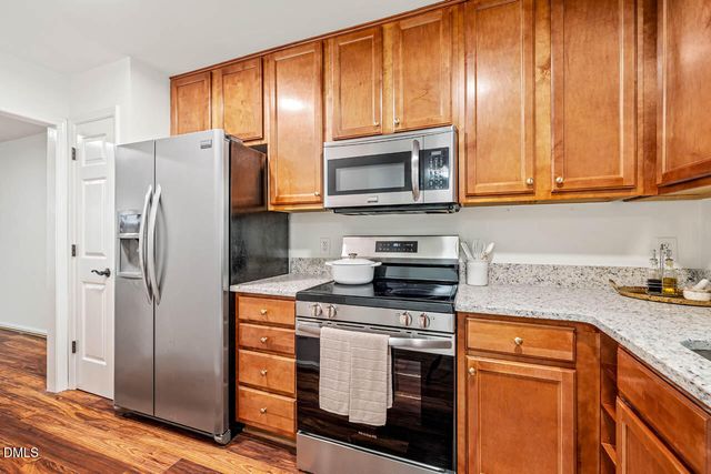 106 Gunston Court, Chapel Hill, NC 27514