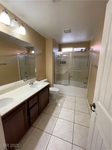 9072 Sendero Avenue, Las Vegas, NV 89178