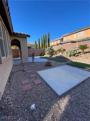 9072 Sendero Avenue, Las Vegas, NV 89178
