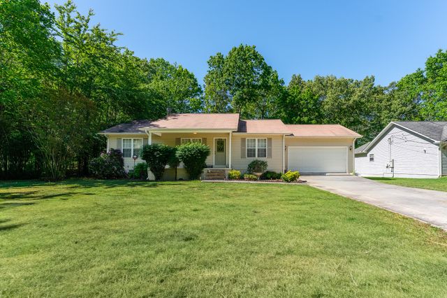 9044 Weketa Dr, Crossville, TN 38572