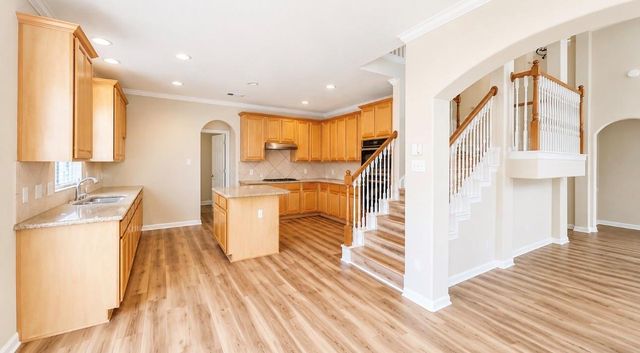 2114 Fortuna Bella Drive, Pearland, TX 77581