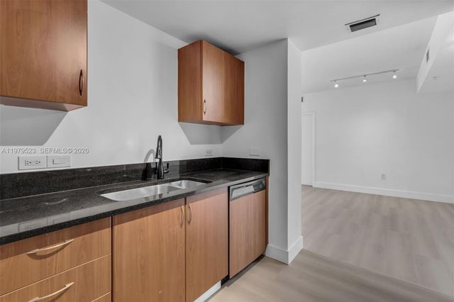 18800 NE 29th Avenue LP1022, Aventura, FL 33180