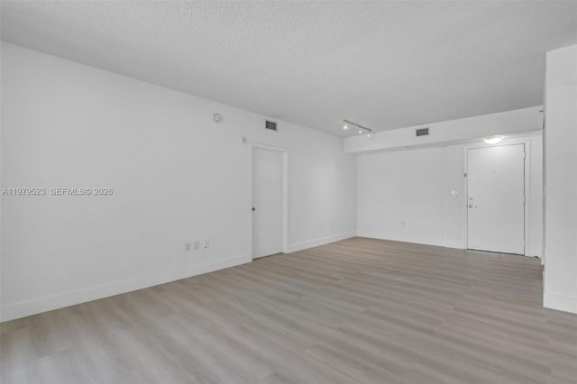 18800 NE 29th Avenue LP1022, Aventura, FL 33180