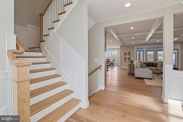 16055 KEYMER HILL CT, Hamilton, VA 20158