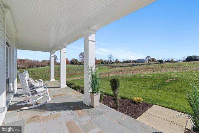 16055 KEYMER HILL CT, Hamilton, VA 20158