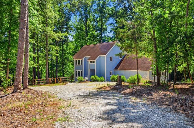 1298 Carradine Road, Seneca, SC 29678