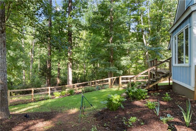 1298 Carradine Road, Seneca, SC 29678