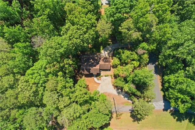 1298 Carradine Road, Seneca, SC 29678