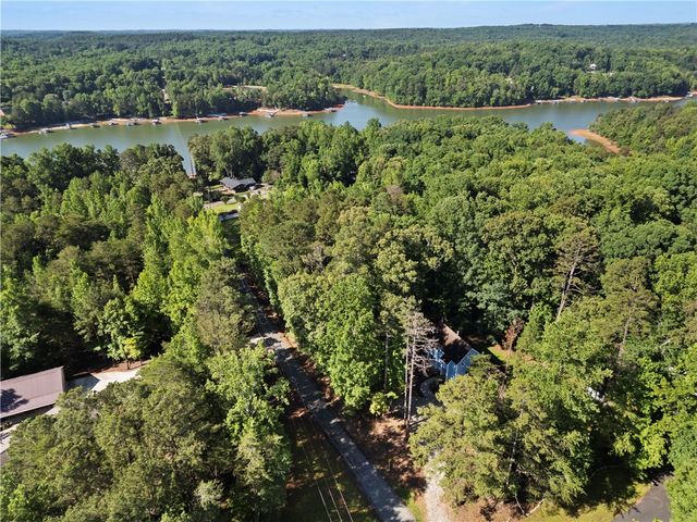 1298 Carradine Road, Seneca, SC 29678