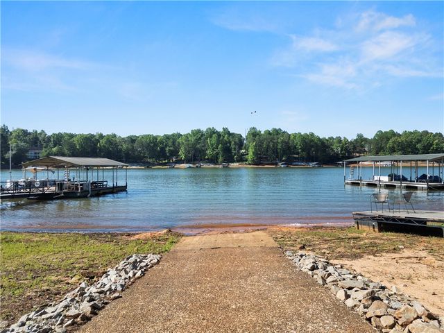 1298 Carradine Road, Seneca, SC 29678