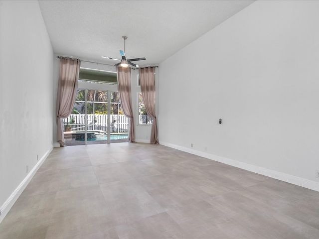 970 Greenwood Rd, Weston, FL 33327