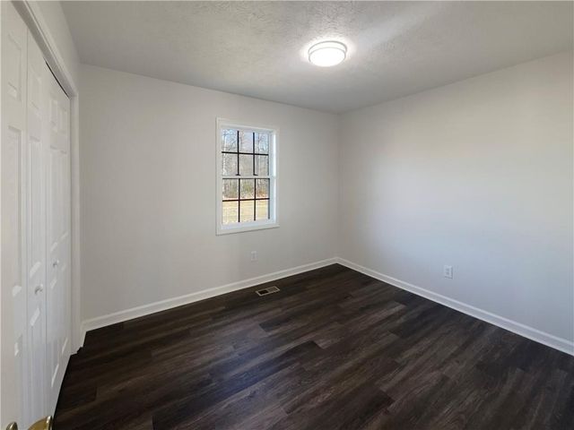 16 Fairview Glen, Dallas, GA 30157