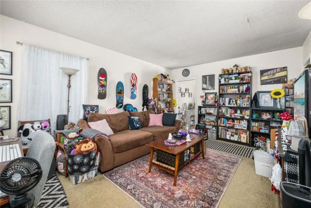 5139 E Carson Street, Long Beach, CA 90808