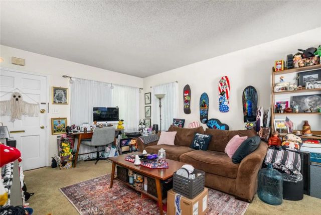 5139 E Carson Street, Long Beach, CA 90808