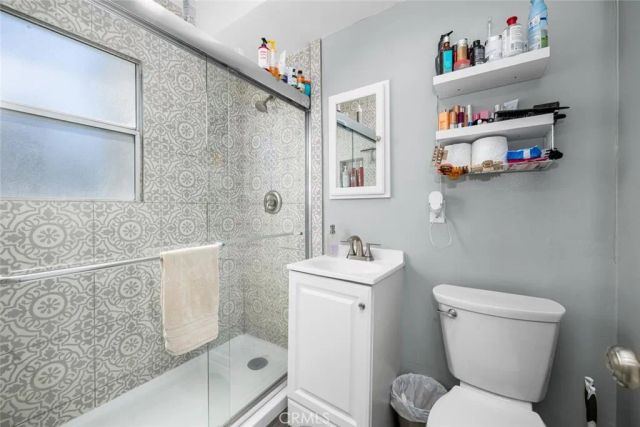 5139 E Carson Street, Long Beach, CA 90808