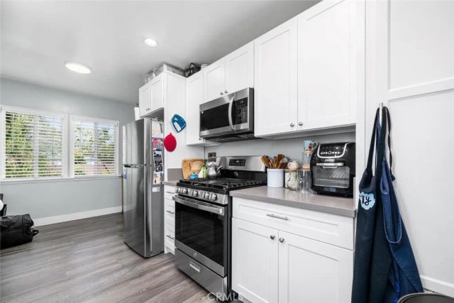 5139 E Carson Street, Long Beach, CA 90808