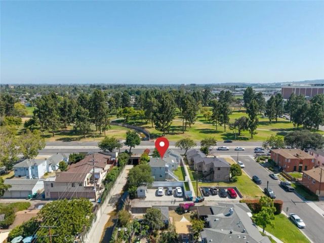 5139 E Carson Street, Long Beach, CA 90808