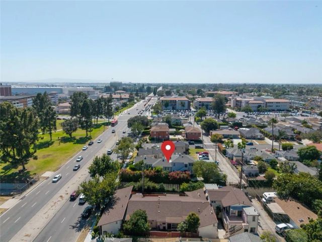 5139 E Carson Street, Long Beach, CA 90808