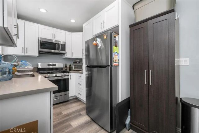 5139 E Carson Street, Long Beach, CA 90808