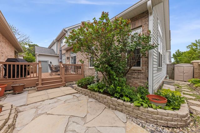 1610 Astor Avenue, Oakbrook Terrace, IL 60181