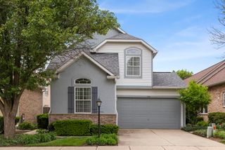 1610 Astor Avenue, Oakbrook Terrace, IL 60181