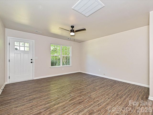 2605 Marmac Road, Charlotte, NC 28208