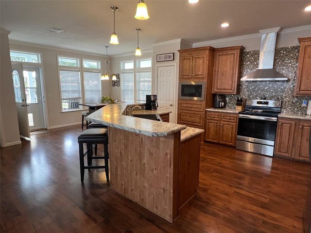 124 PINDO PALM STREET W, Largo, FL 33770