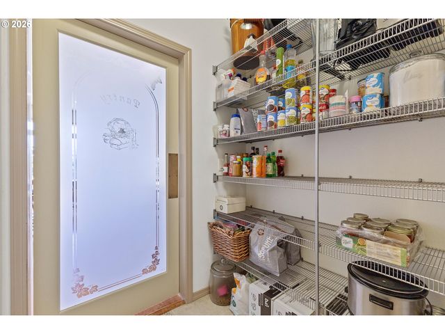 25701 Ne MELOTT Rd, Hillsboro, OR 97123