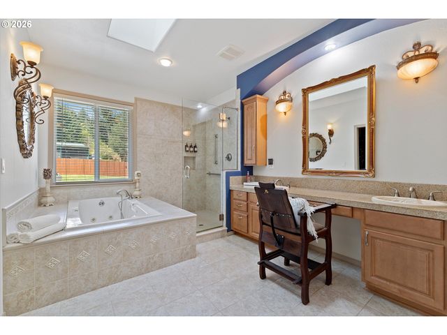 25701 Ne MELOTT Rd, Hillsboro, OR 97123