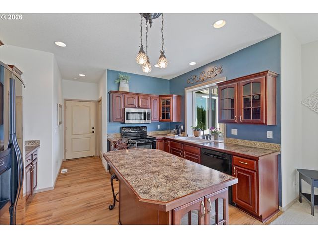 25701 Ne MELOTT Rd, Hillsboro, OR 97123