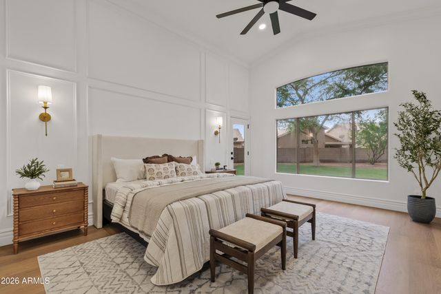 1511 E SUNRISE Way, Gilbert, AZ 85296
