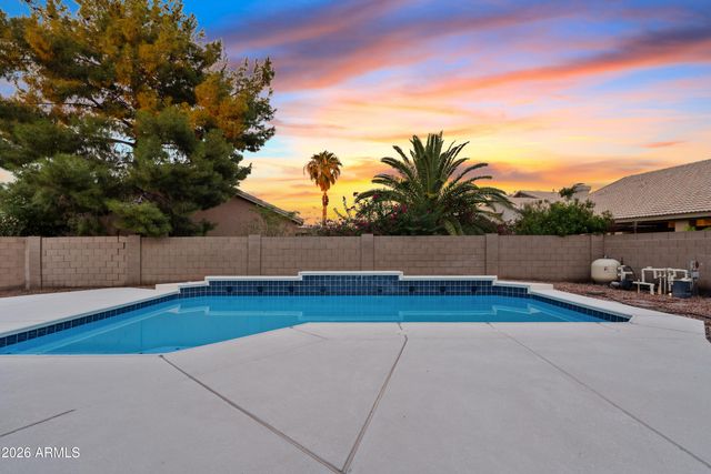 1511 E SUNRISE Way, Gilbert, AZ 85296
