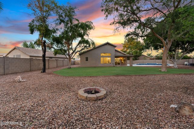 1511 E SUNRISE Way, Gilbert, AZ 85296