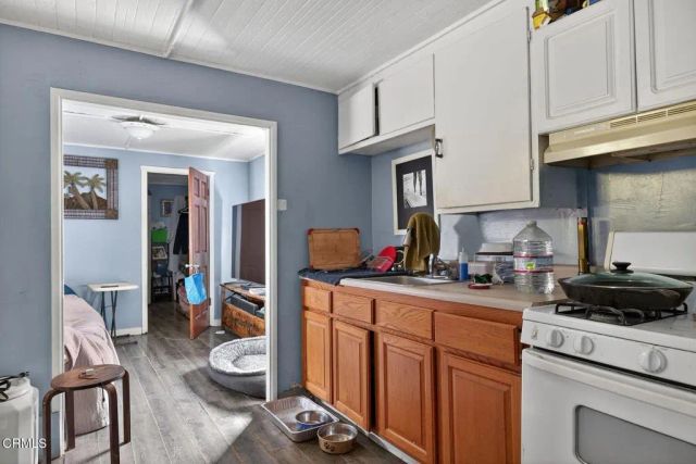 295 W Mission Street, Ventura, CA 93001