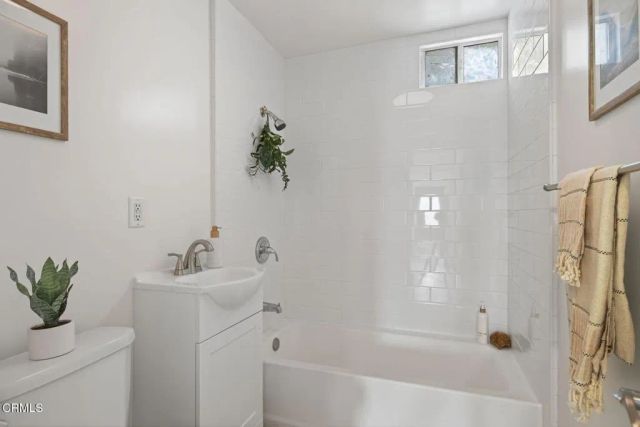 295 W Mission Street, Ventura, CA 93001