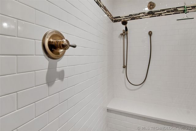 1411 Yorktown Lane, Bartlesville, OK 74006