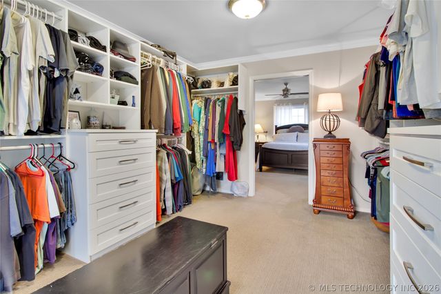 1411 Yorktown Lane, Bartlesville, OK 74006